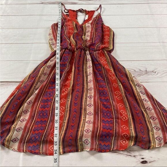 Lush Red Geometric Print Sleeveless V-Neck Racerback Dress Small - Picture 9 of 9